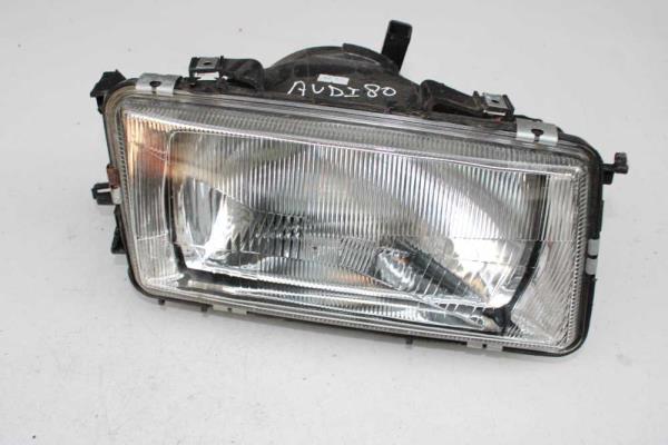 PHARE DROIT AUDI - Vue 1